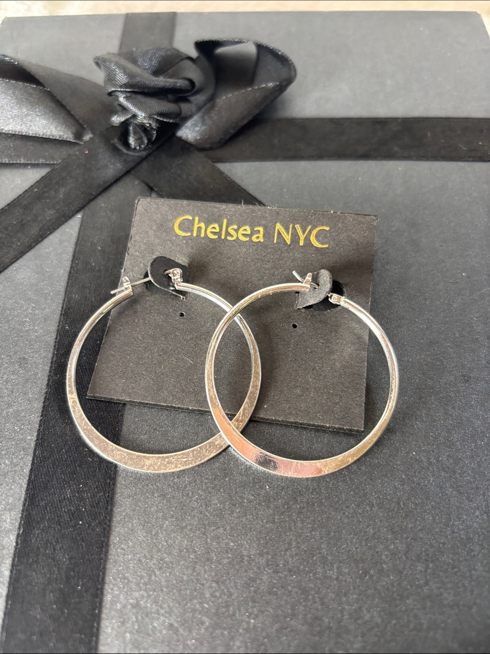 Silver Hoop Earrings Chelsea NYC NWT
